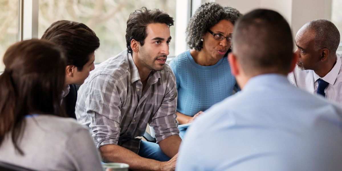 Contrato Emprego-Inserção: Integração de Públicos Vulneráveis