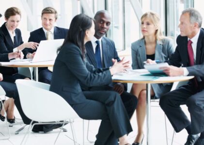 Empregabilidade nas Relações Internacionais: Oportunidades Globais