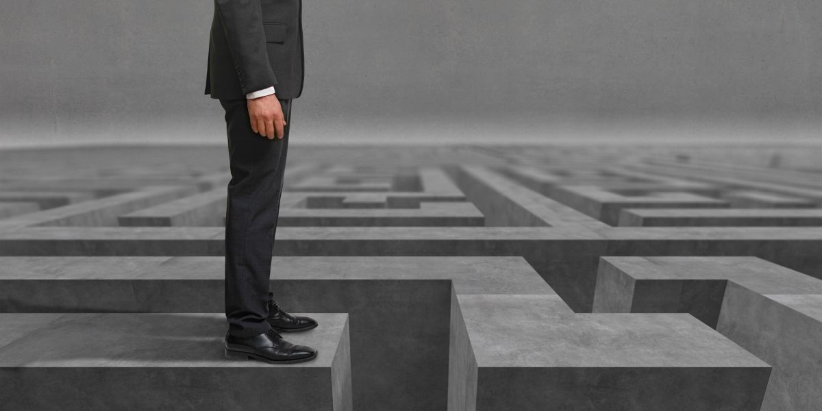 Emprego em São Miguel: Oportunidades e Desafios no Mercado Açoriano