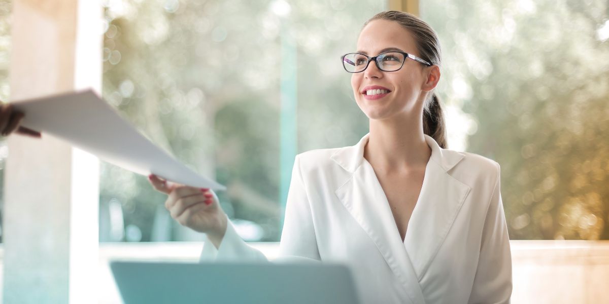 Emprego em Vialonga: Setores em Crescimento e Vagas Abertas