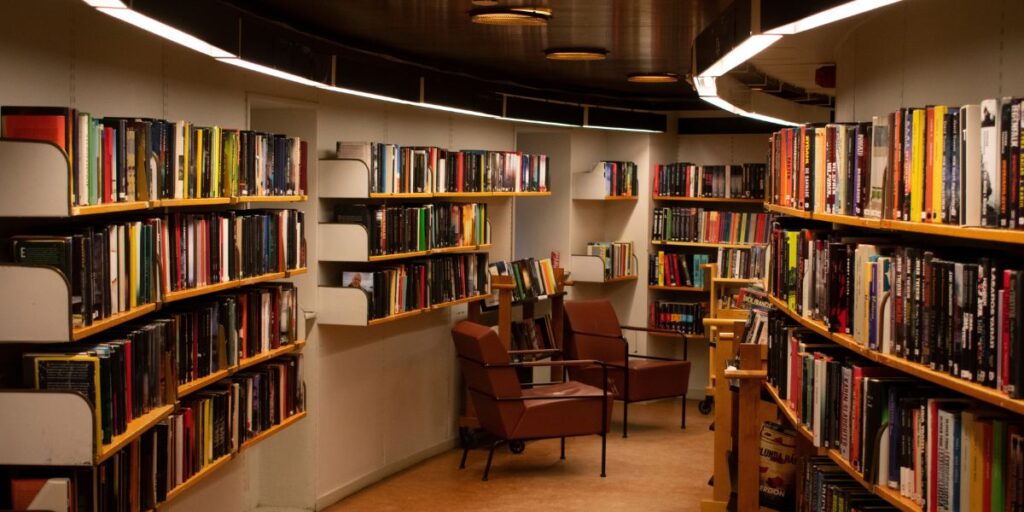 Empregos na Bertrand: Cresça na Maior Livraria de Portugal