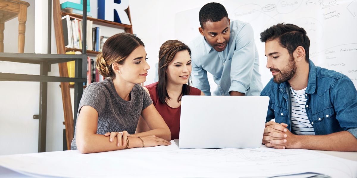 Maximize as Oportunidades no Centro de Emprego da Amadora